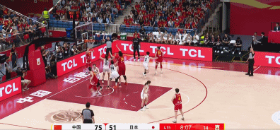 通牛网 今晚表现如何？张子宇此前2战日本场均17分7篮板，投篮命中率77%